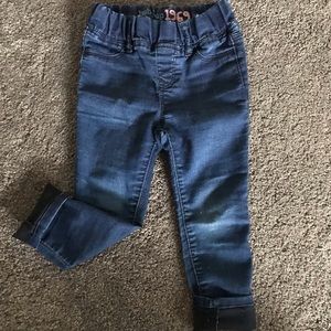 2T skinny jeans